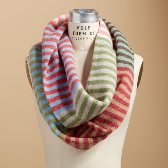 Sundance Accessories - Sundance | Scarf Infinity Striped 100% Lambswool